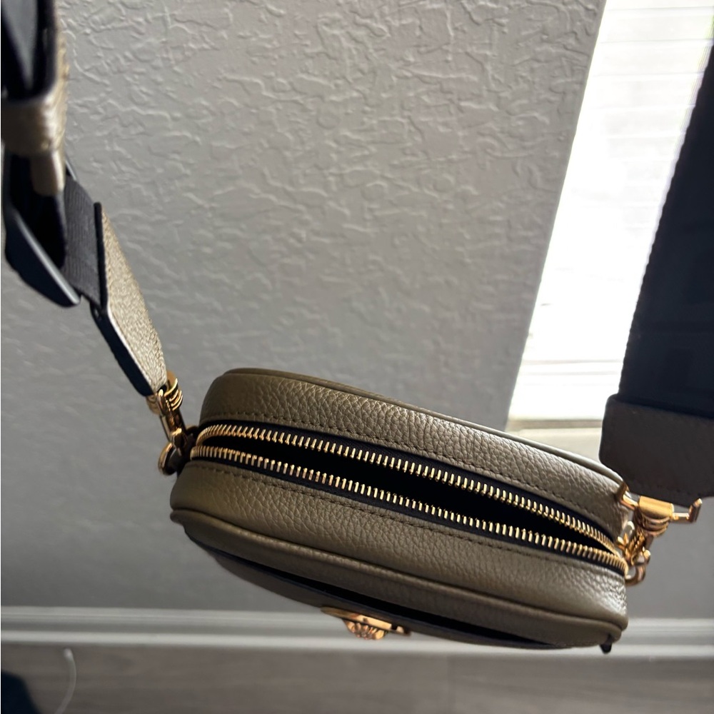 Versace bag - Picture 2 of 5